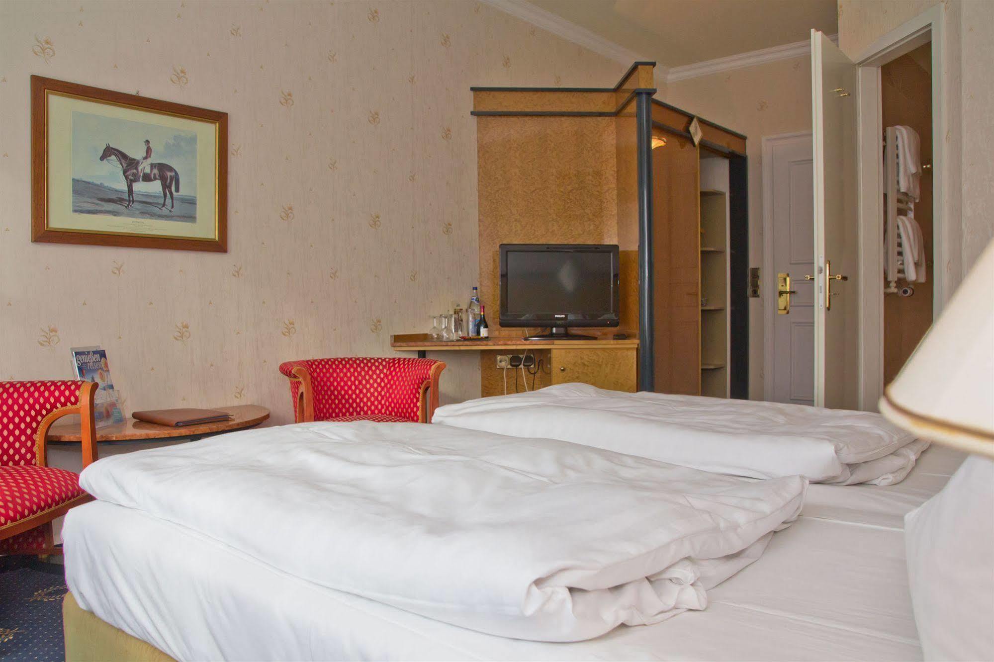 Seetelhotel Strandhotel Atlantic Heringsdorf  Kültér fotó