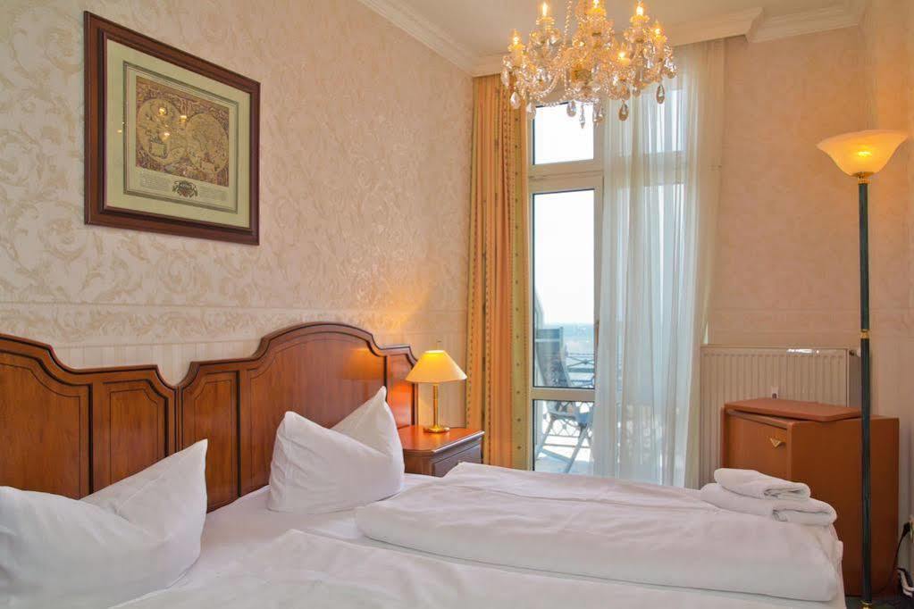 Seetelhotel Strandhotel Atlantic Heringsdorf  Kültér fotó